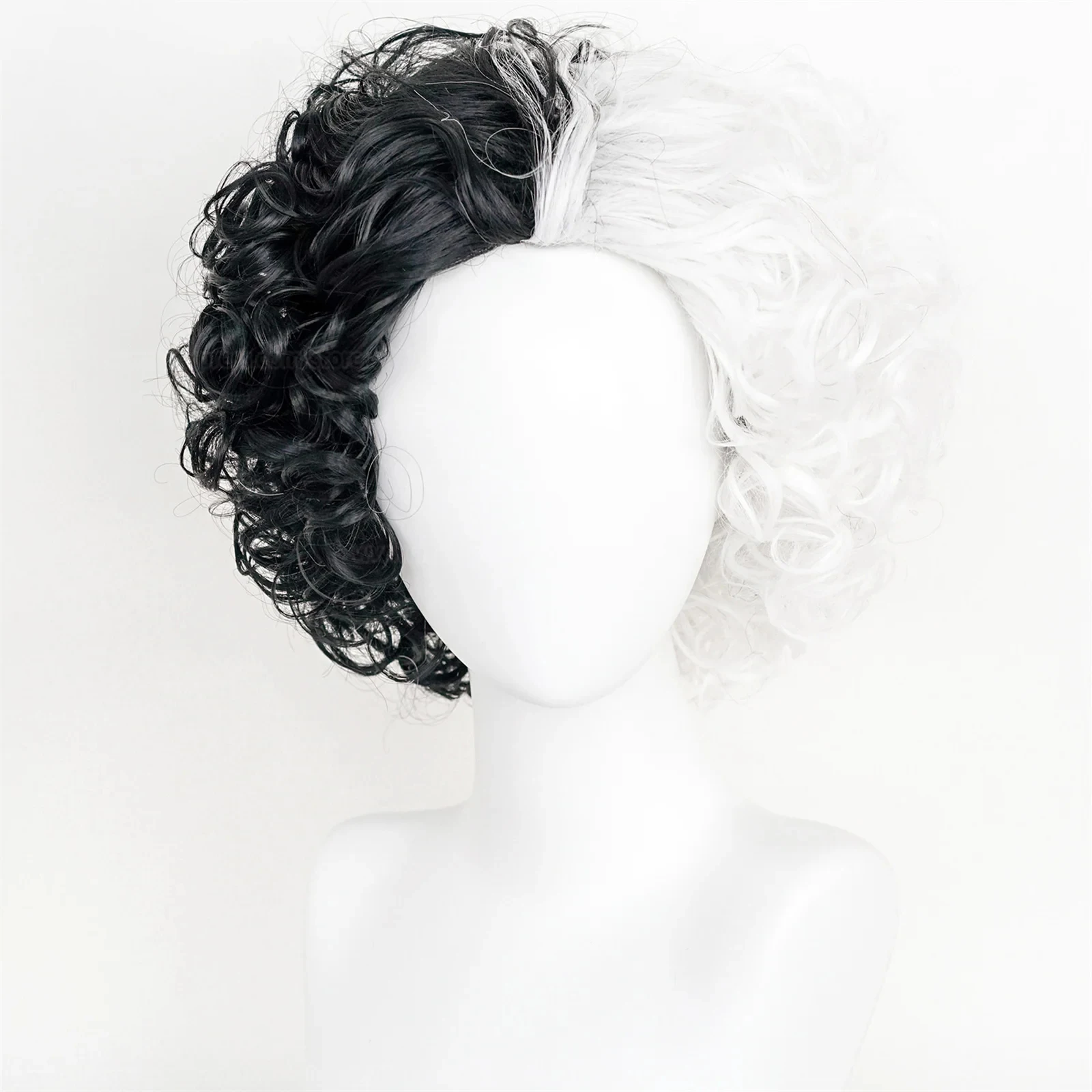 Convention Anime Cruella de Vi - Cosplay Anime White Hair 评论和价格
