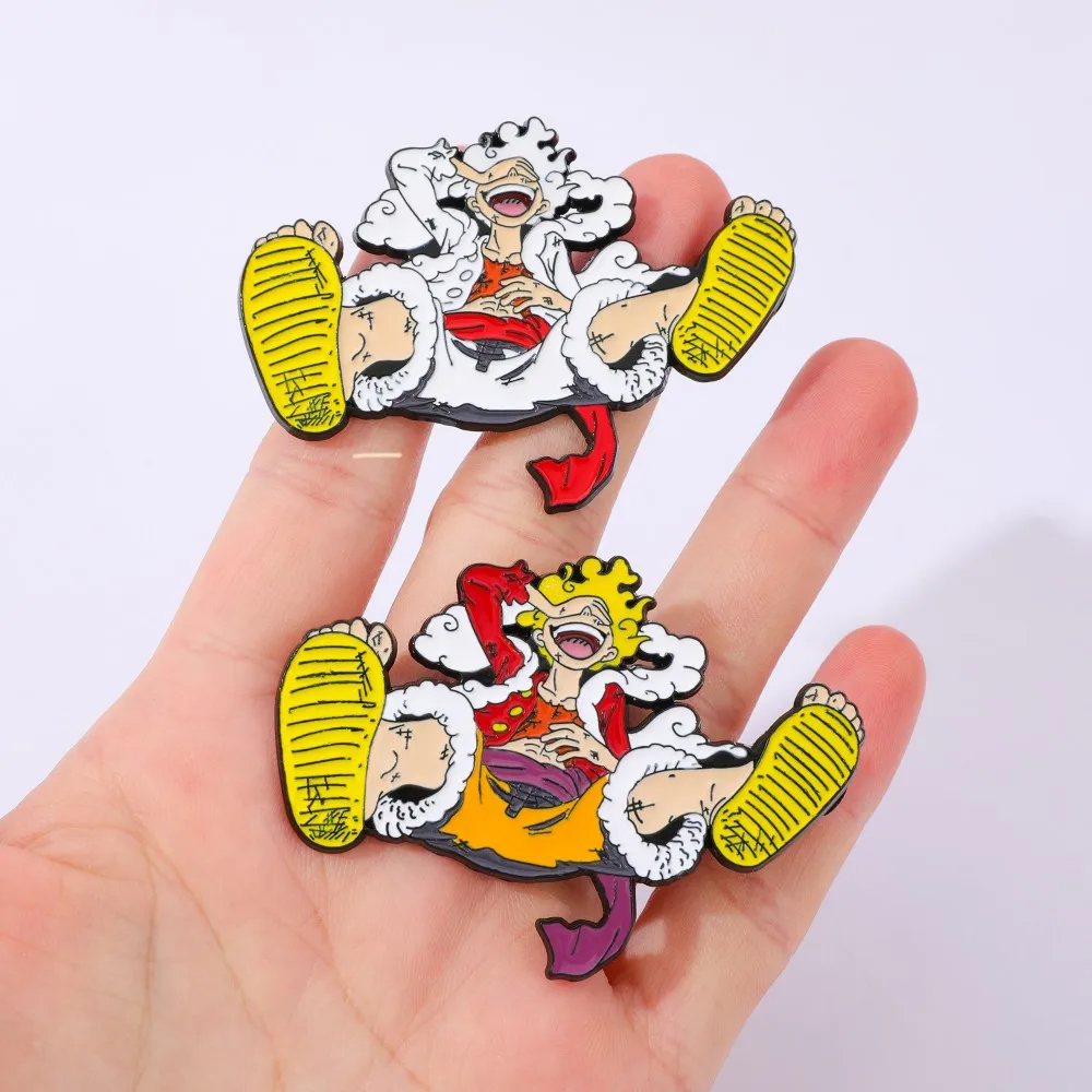 2 Pcs Anime Derivatives Brooch - Anime Cosplay One Piece 评论和价格